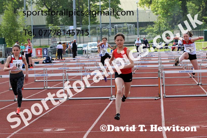 Women and Girls hurdles, 2022 North Eastern Track and Field Champs., Middlesbrough. David T. Hewitson/Sports for All Pics